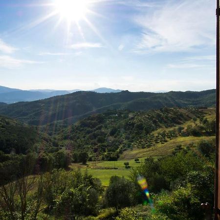 مبيت وإفطار Casa La Valle, Gubbio, Frazione Santa Cristina المظهر الخارجي الصورة